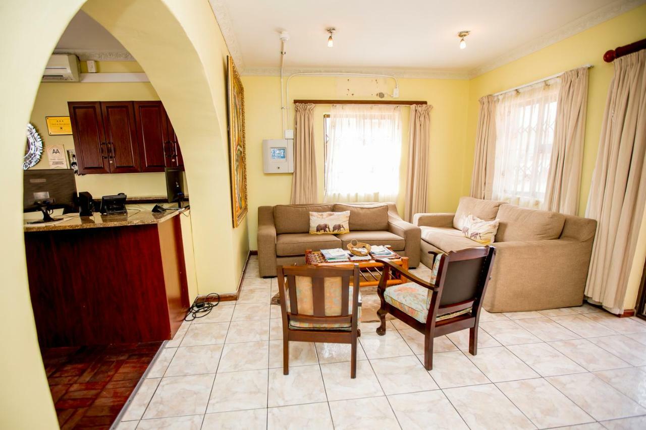 Oria Guest House Fokváros Kültér fotó